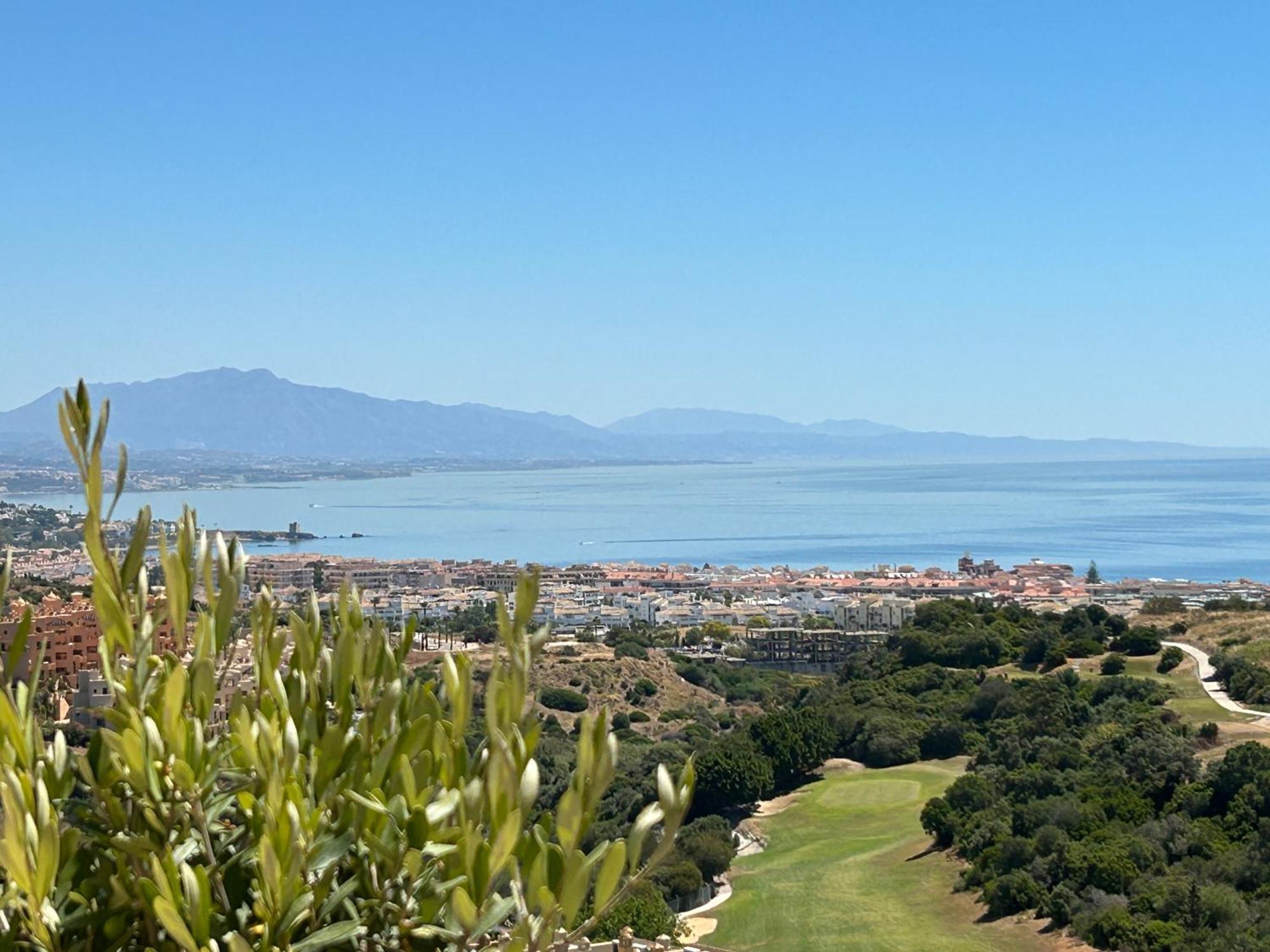 2 Bed Penthouse Apartment Manilva Buitenkant foto
